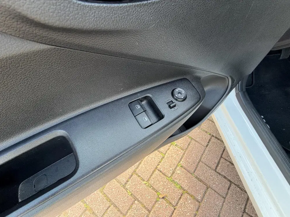 Hyundai i10 1.0 Comfort uit 2023, foto 14