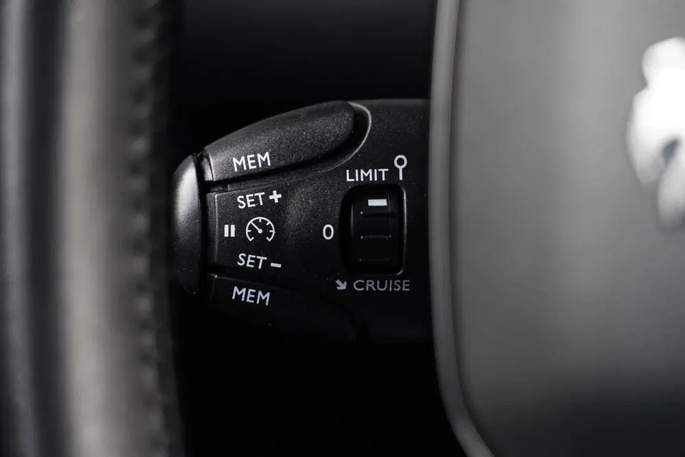 Peugeot 208 1.2 PureTech Active Pack NL uit 2022, foto 14