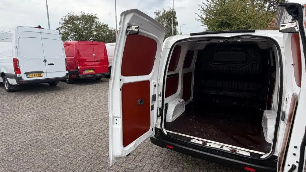 Nissan NV200 ZERO EMISSIE 40KWH 80KW 120PK AIRCO uit 2019, foto 12