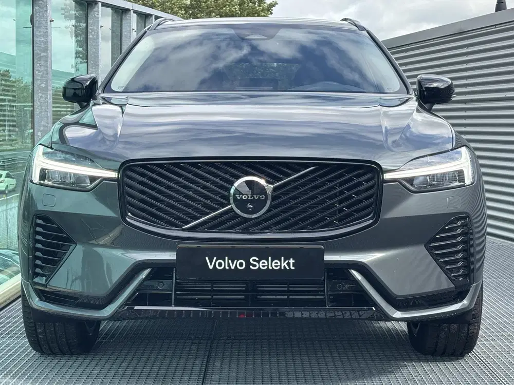 Volvo XC60 2.0 T6 Plug-in hybrid AWD Ultra Dark PHEV uit 2026, foto 8