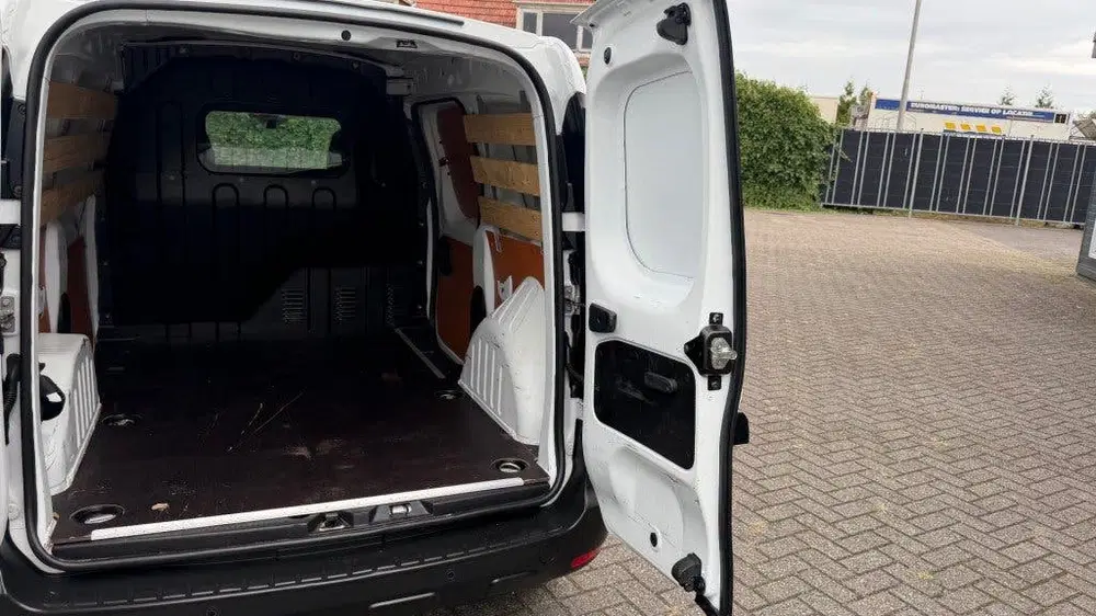 Renault Express 1.5 DCI 55KW 75PK EURO 6 NAVIGATIE uit 2023, foto 13