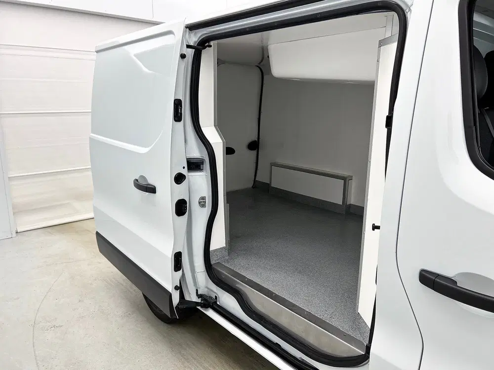 Renault Trafic 2.0 dCi 110 T27 L1H1 Koel uit 2022, foto 11