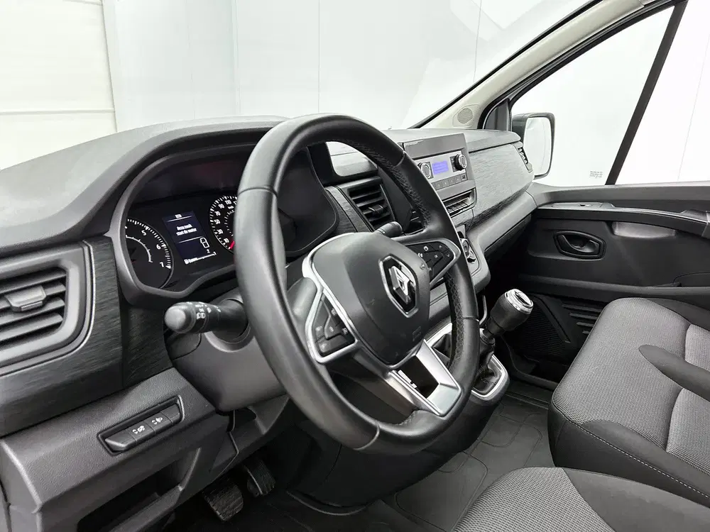 Renault Trafic 2.0 dCi 110 T27 L1H1 Koel uit 2022, foto 2