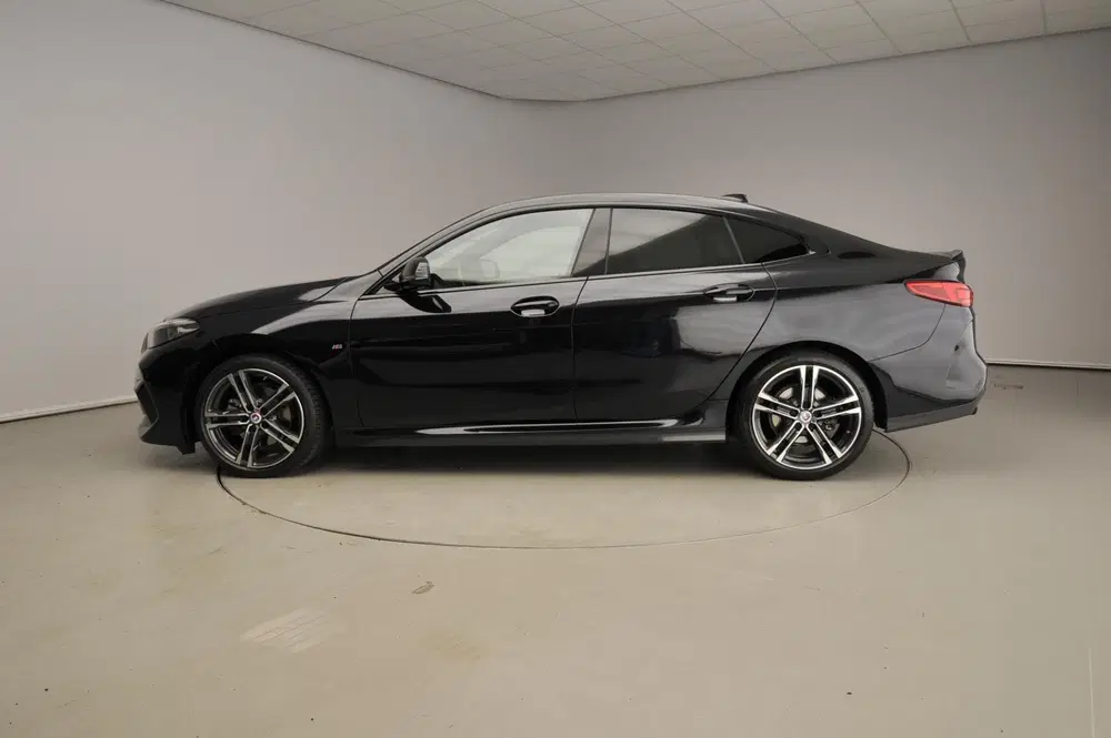 BMW 2-serie Gran Coupé 218i uit 2022, foto 3