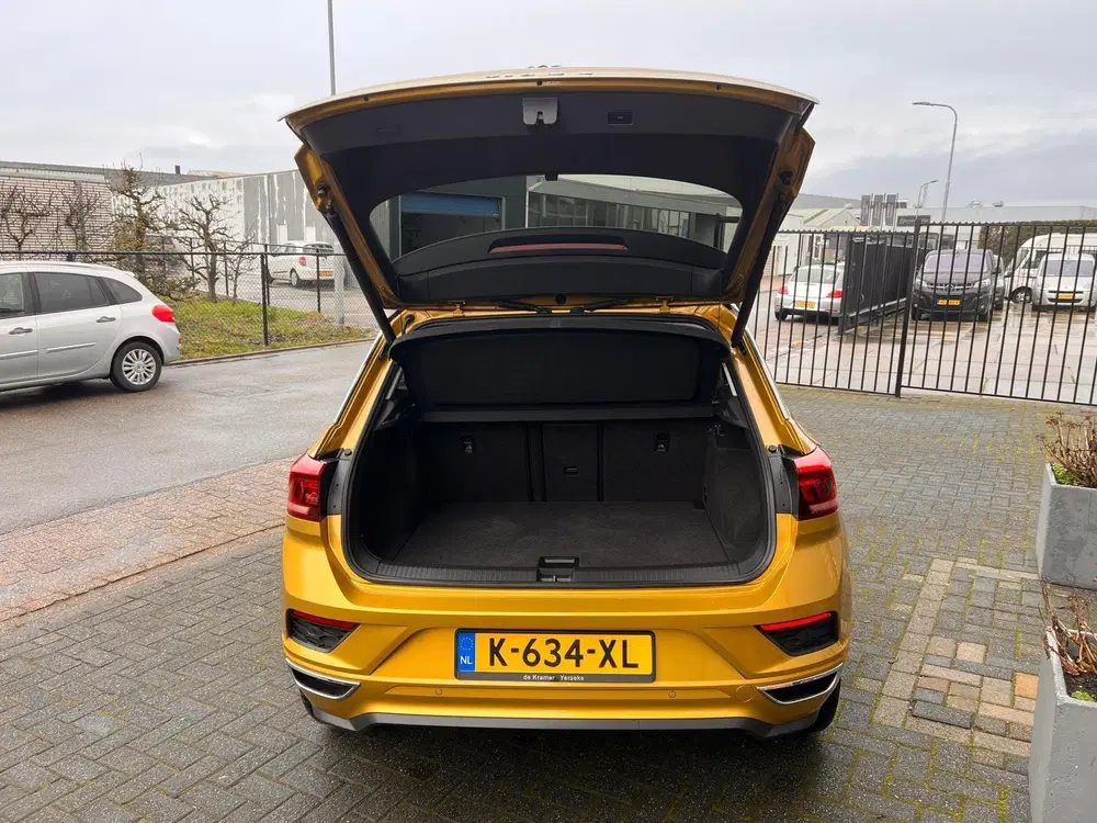 Volkswagen T-Roc 1.5 TSI DSG Sport Business R-line uit 2019, foto 7