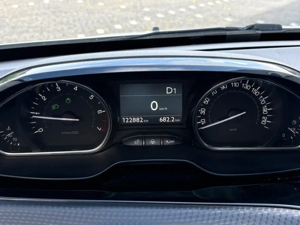 Peugeot 2008 1.2 PureTech Allure Distributie V.V AUTOMA uit 2019, foto 14