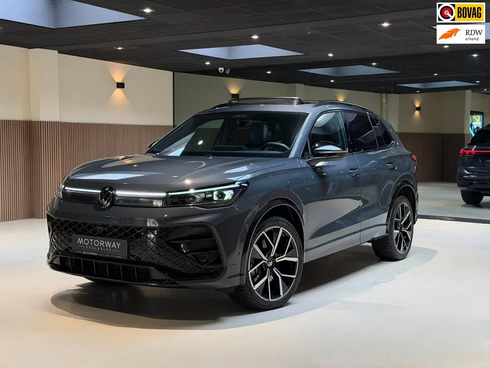Volkswagen Tiguan 1.5 eHybride 3x R-Line uit 2025