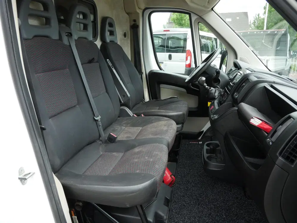 Citroën Jumper Citroen Jumper 2.0 BlueHDi 130PK L3H2 Airc uit 2019, foto 15