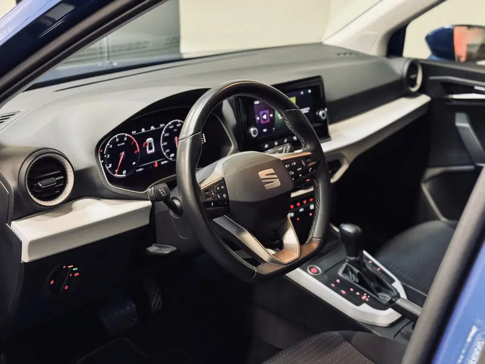 SEAT Arona 1.0 TSI Style DSG uit 2024, foto 13