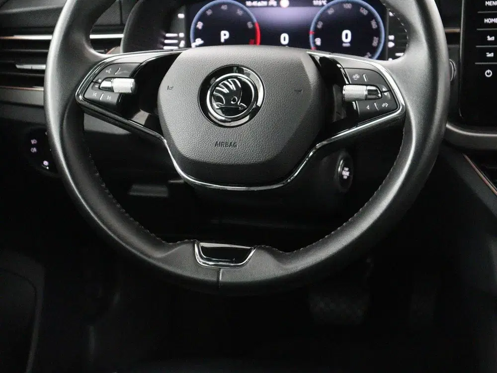 Skoda Kamiq 1.0 TSI Business Edition uit 2023, foto 12