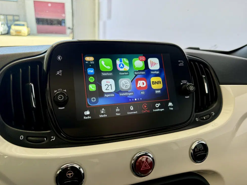 Fiat 500C 1.0 Hybrid Dolcevita Climate uit 2023, foto 15