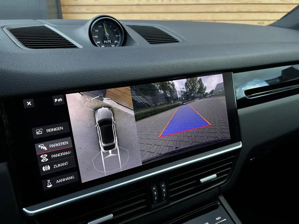 Porsche Cayenne Cayenne Coupé 3.0 E-Hybrid HEAD-UP uit 2021, foto 14