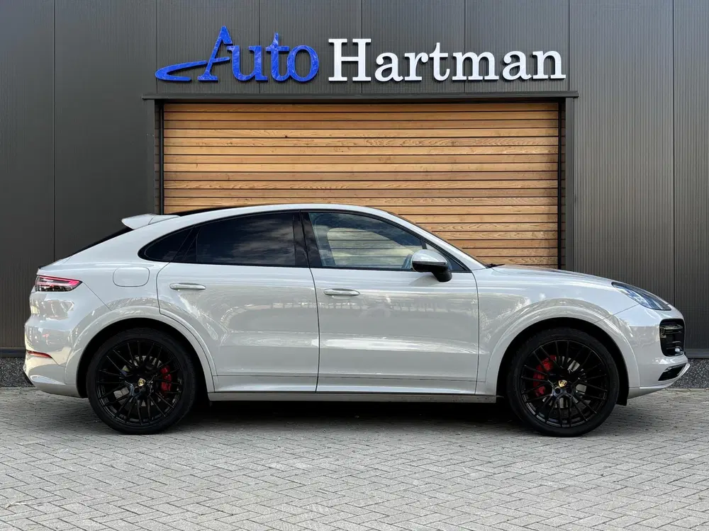 Porsche Cayenne Cayenne Coupé 3.0 E-Hybrid HEAD-UP uit 2021, foto 2