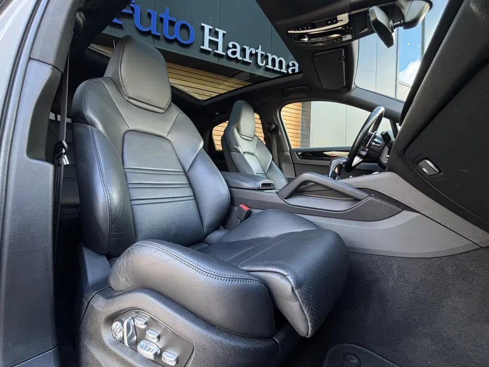 Porsche Cayenne Cayenne Coupé 3.0 E-Hybrid HEAD-UP uit 2021, foto 4