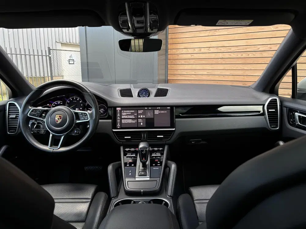 Porsche Cayenne Cayenne Coupé 3.0 E-Hybrid HEAD-UP uit 2021, foto 5