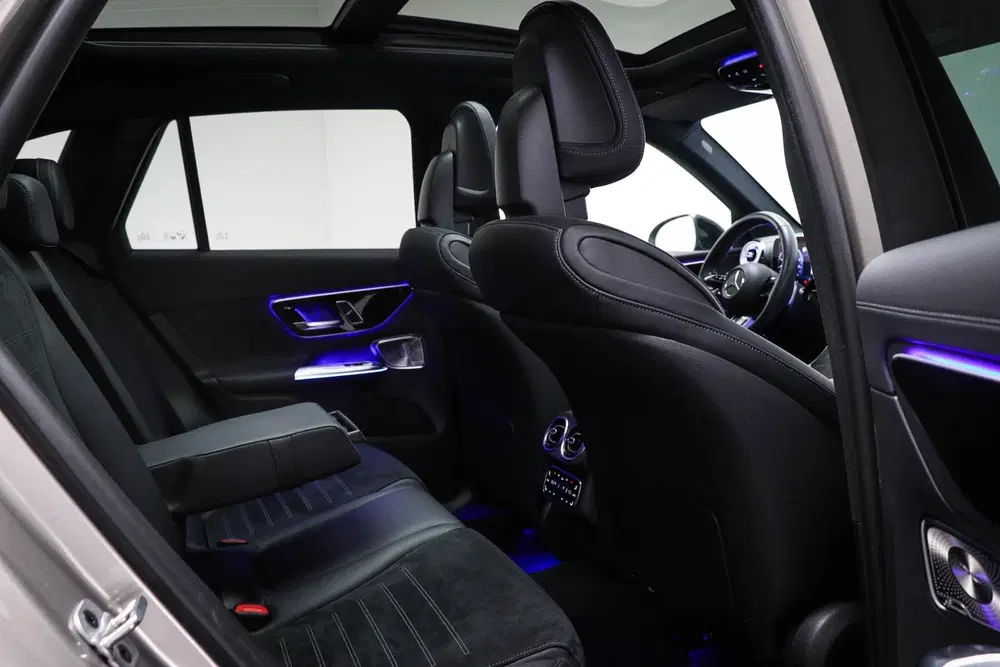 Mercedes-Benz GLC 300e 4MATIC AMG Line uit 2022, foto 15