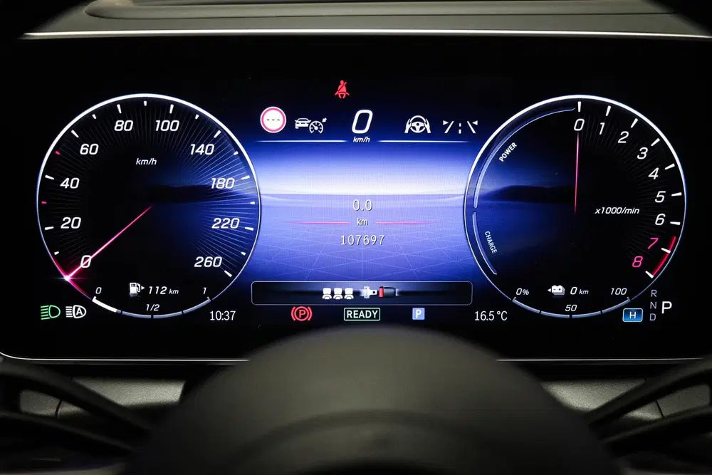 Mercedes-Benz GLC 300e 4MATIC AMG Line uit 2022, foto 5
