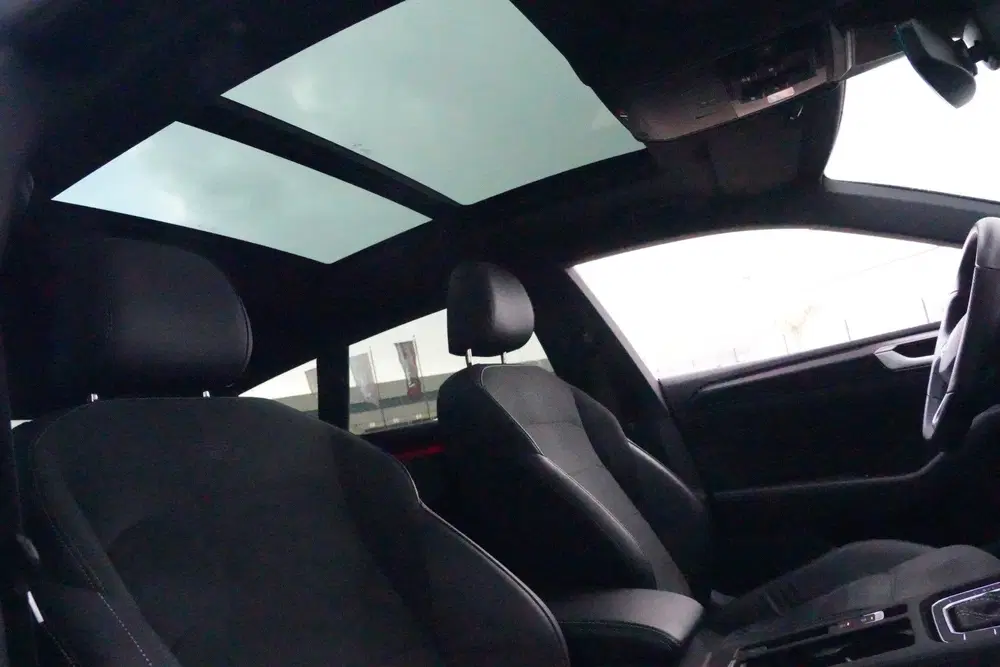 Volkswagen Arteon 1.4 TSI eHybrid R-Line Busi uit 2023, foto 11