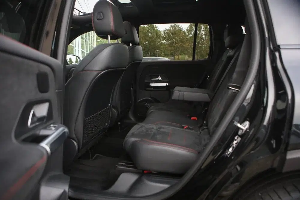 Mercedes-Benz GLB 180 Bns Solut. AMG uit 2022, foto 11