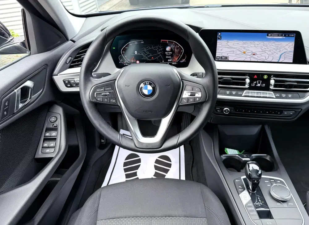 BMW 1-serie uit 2019, foto 14
