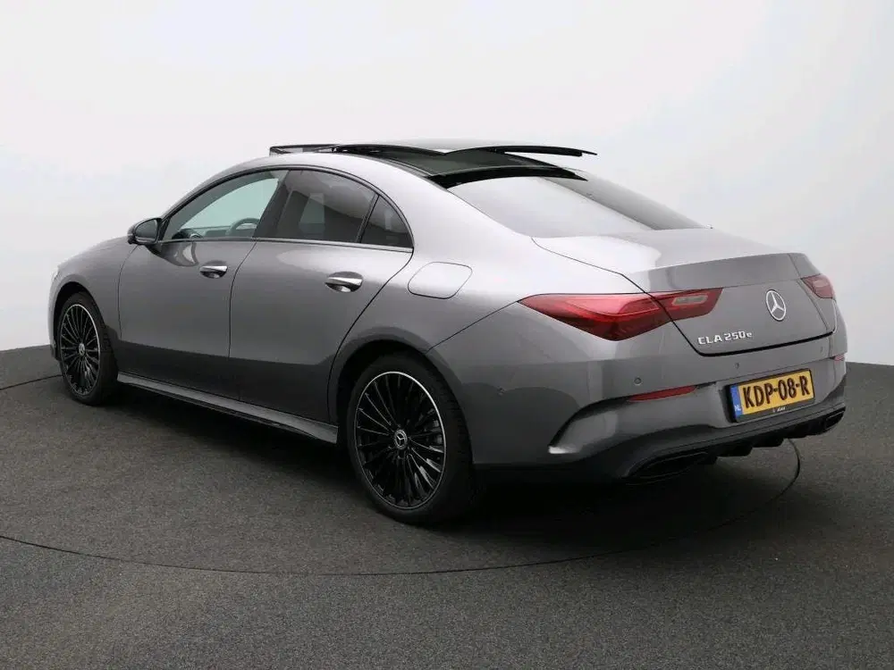 Mercedes-Benz CLA 250 e Business Solution AMG uit 2026, foto 8