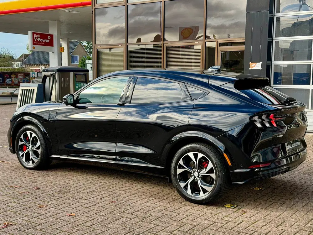 Ford Mustang Mach-E Extended Premium AWD 98 kWh uit 2023, foto 13