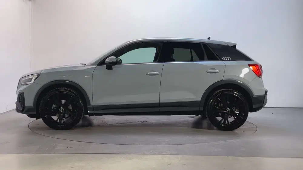 Audi Q2 35 TFSI S Edition S-Tronic Sfeerverlichtin uit 2022, foto 14