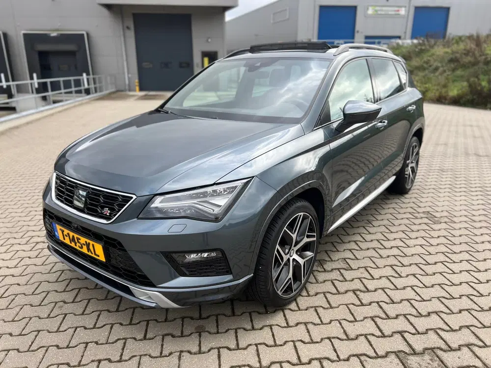 SEAT Ateca 1.5 Ecotsi 150pk Dsg-7 2020 Grijs uit 2020