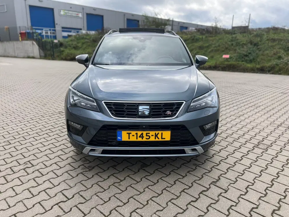 SEAT Ateca 1.5 Ecotsi 150pk Dsg-7 2020 Grijs uit 2020, foto 3