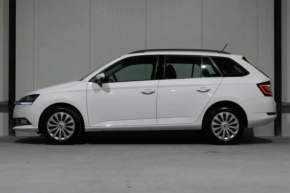 Skoda Fabia 1.0 TSI Ambition uit 2021, foto 11