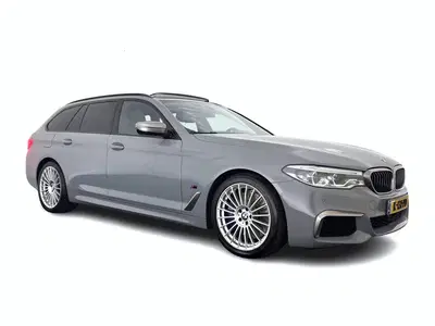 BMW 5-serie 5 Serie Touring M550d xDrive M-Sport-Styli uit 2020