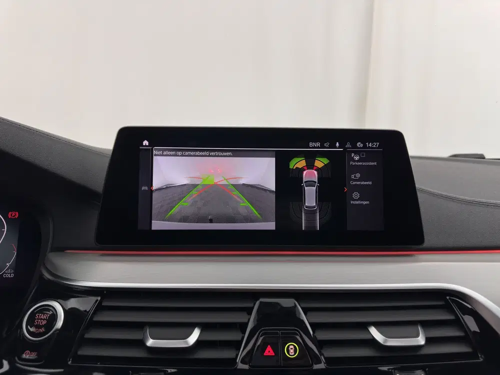 BMW 5-serie 5 Serie Touring M550d xDrive M-Sport-Styli uit 2020, foto 15