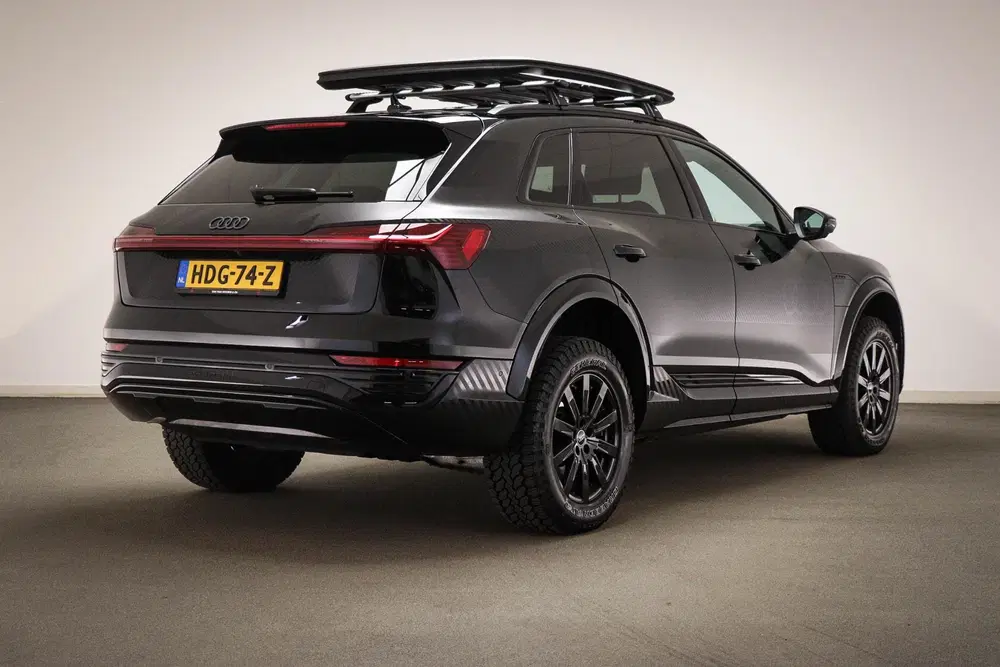 Audi Q8 e-tron 55 quattro Dakar Edition 115 kWh uit 2025, foto 2
