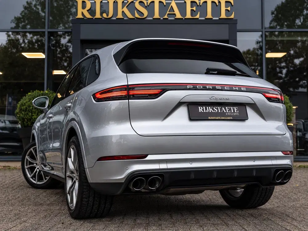 Porsche Cayenne 3.0 uit 2019, foto 9
