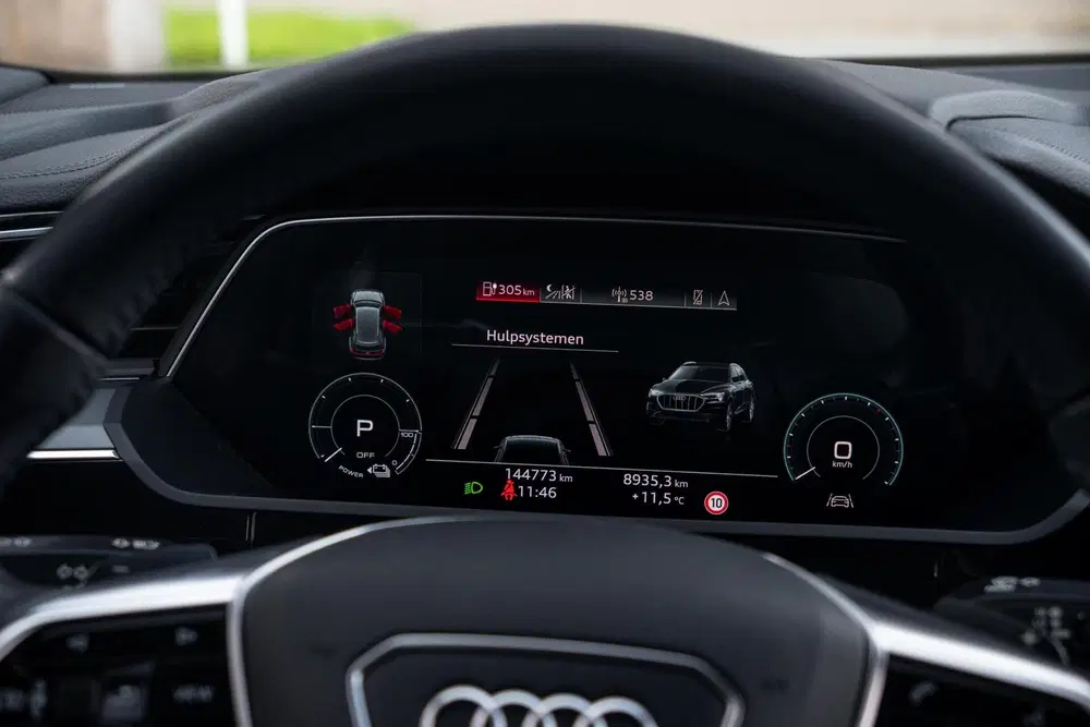 Audi e-tron 55 Quattro S-Line Edition 95 kWh uit 2020, foto 13