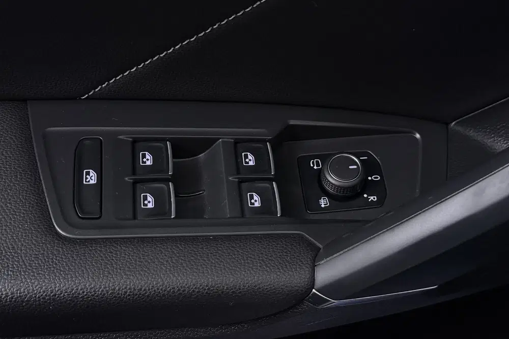 Volkswagen Tiguan Allspace 1.5 TSI Highline Business R-Line uit 2019, foto 7