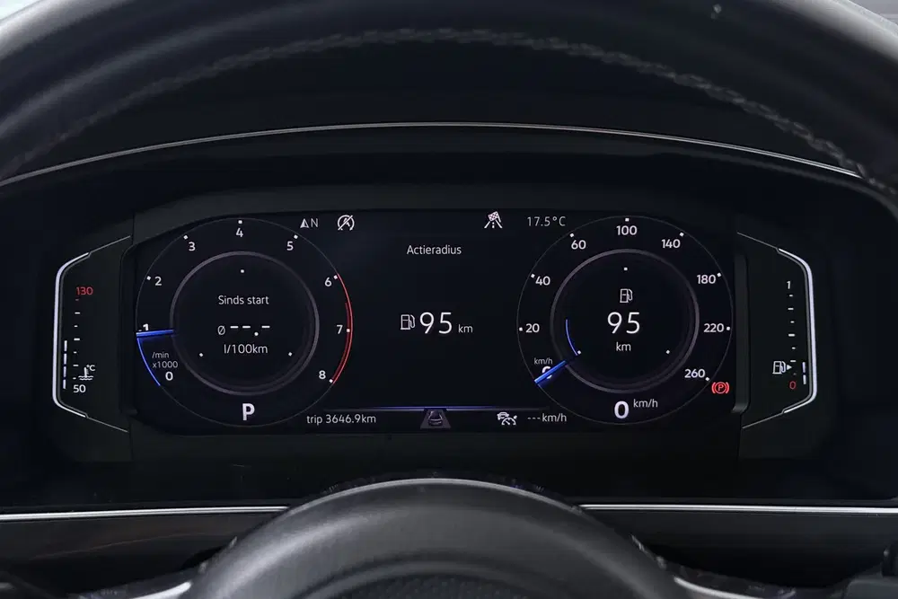 Volkswagen Tiguan Allspace 1.5 TSI Highline Business R-Line uit 2019, foto 9