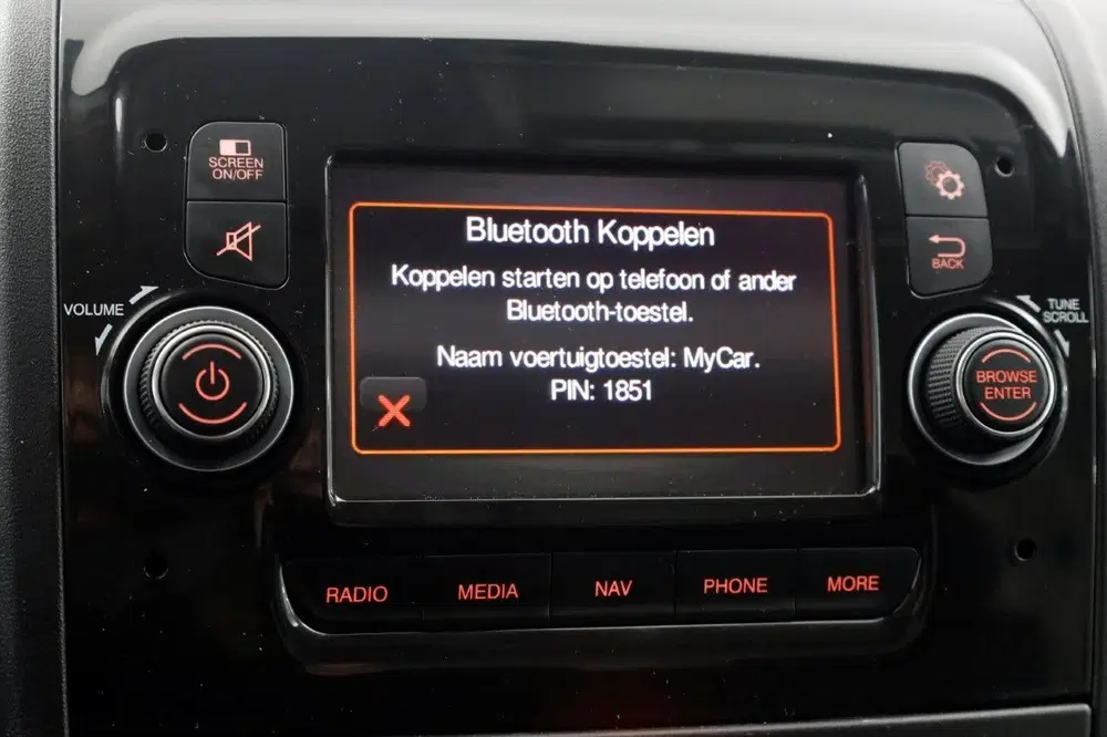 Citroën Jumper 2.2 BlueHDi 165pk L2H2 Airco uit 2022, foto 15