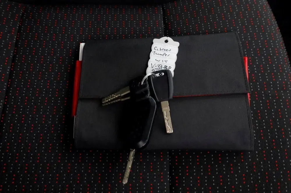 Citroën Jumper 2.2 BlueHDi 165pk L2H2 Airco uit 2022, foto 6