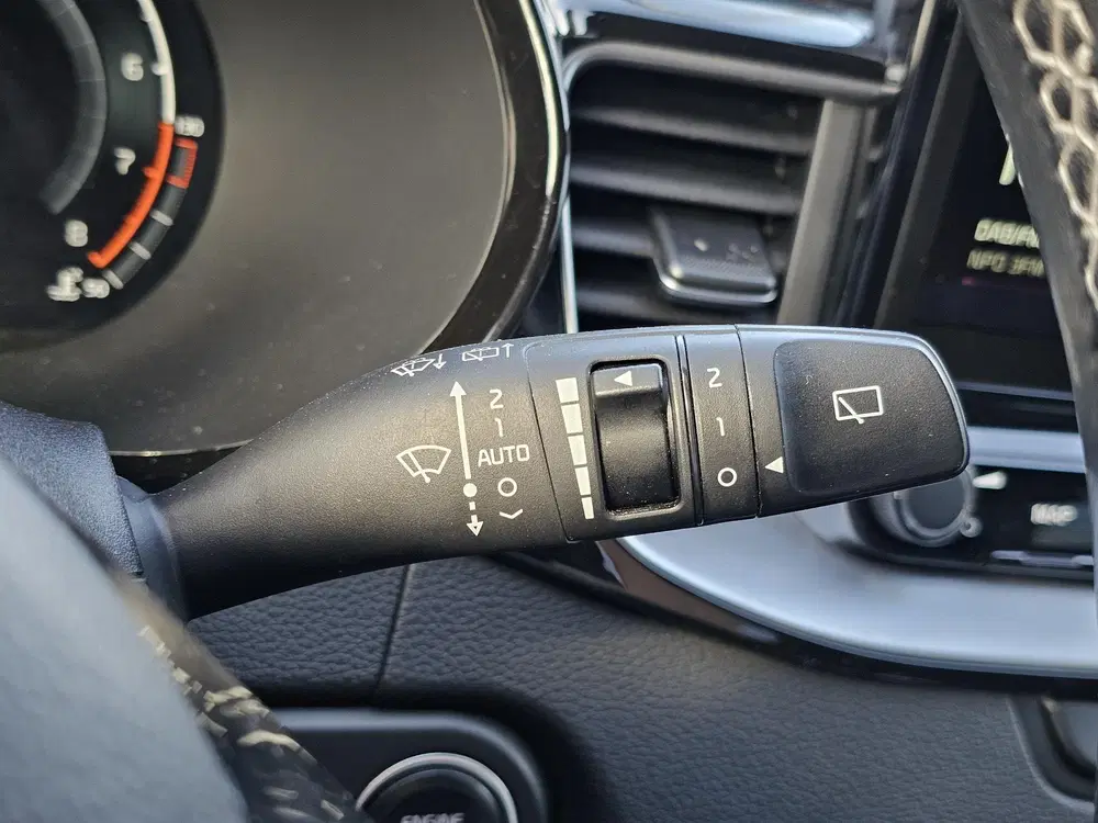 Kia Ceed 1.5 T-GDi GT-Line 160 pk uit 2021, foto 15