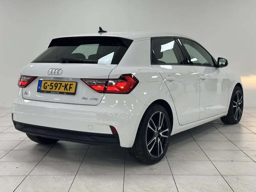 Audi A1 25 TFSI Pro Line APPLE CARPLAY uit 2019, foto 2