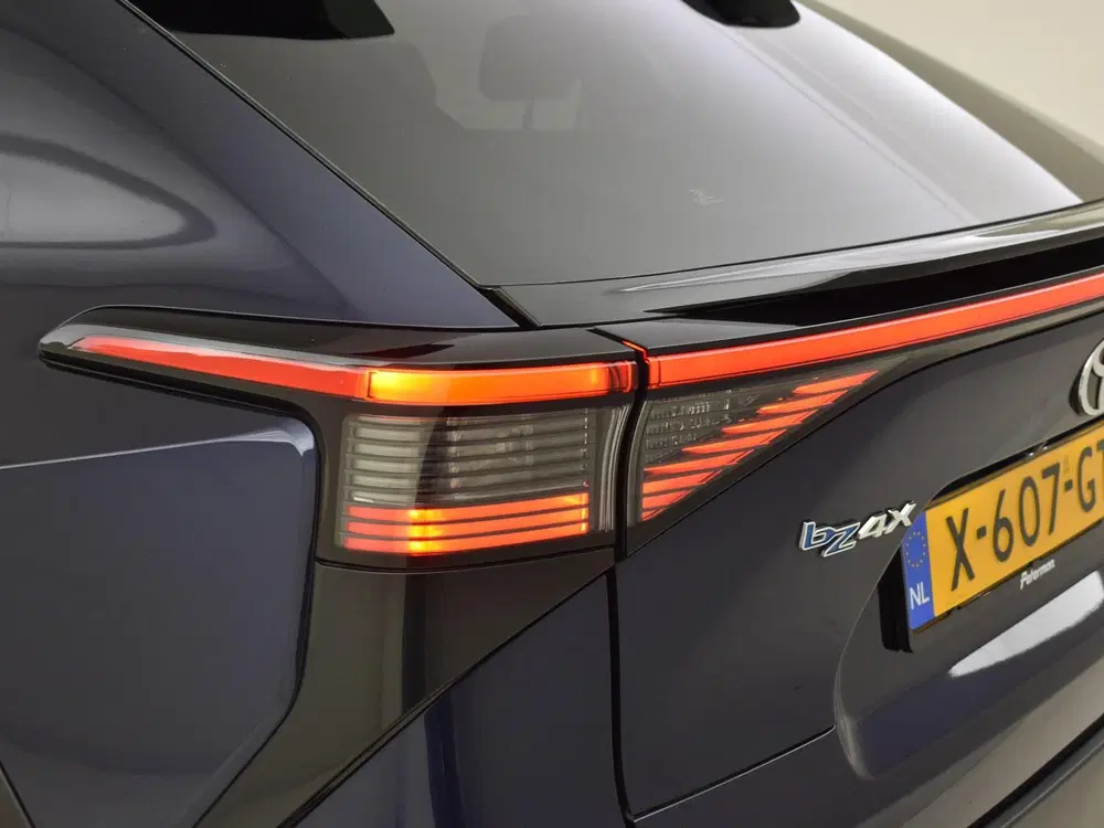 Toyota bZ4X Business Plus 71 kWh 3 Fase uit 2023, foto 10