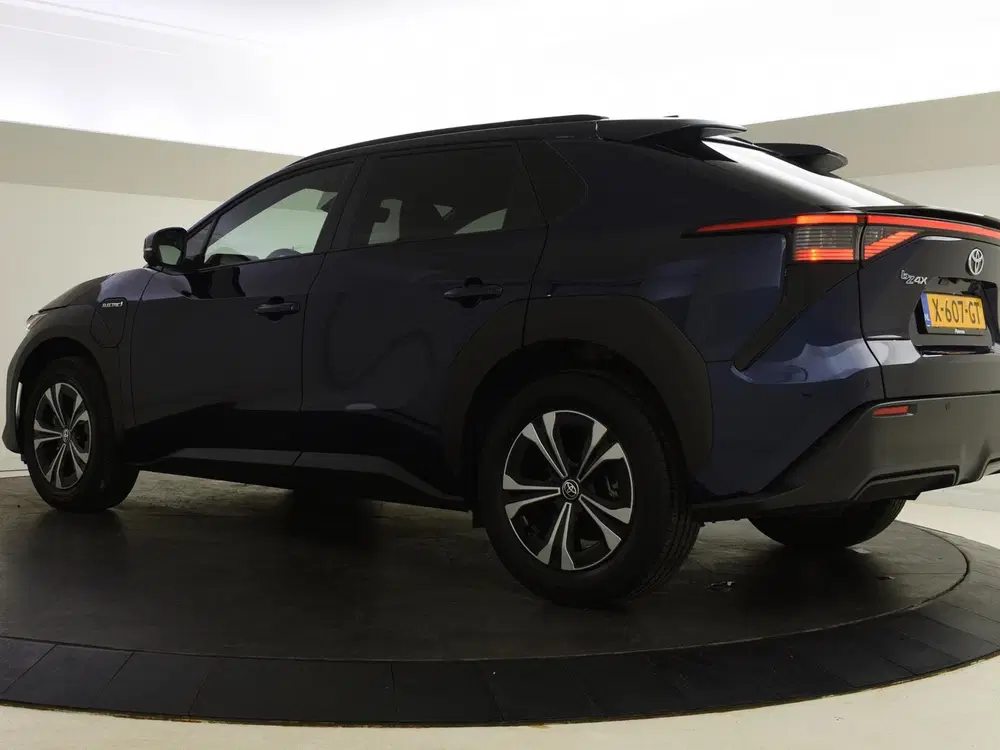 Toyota bZ4X Business Plus 71 kWh 3 Fase uit 2023, foto 6