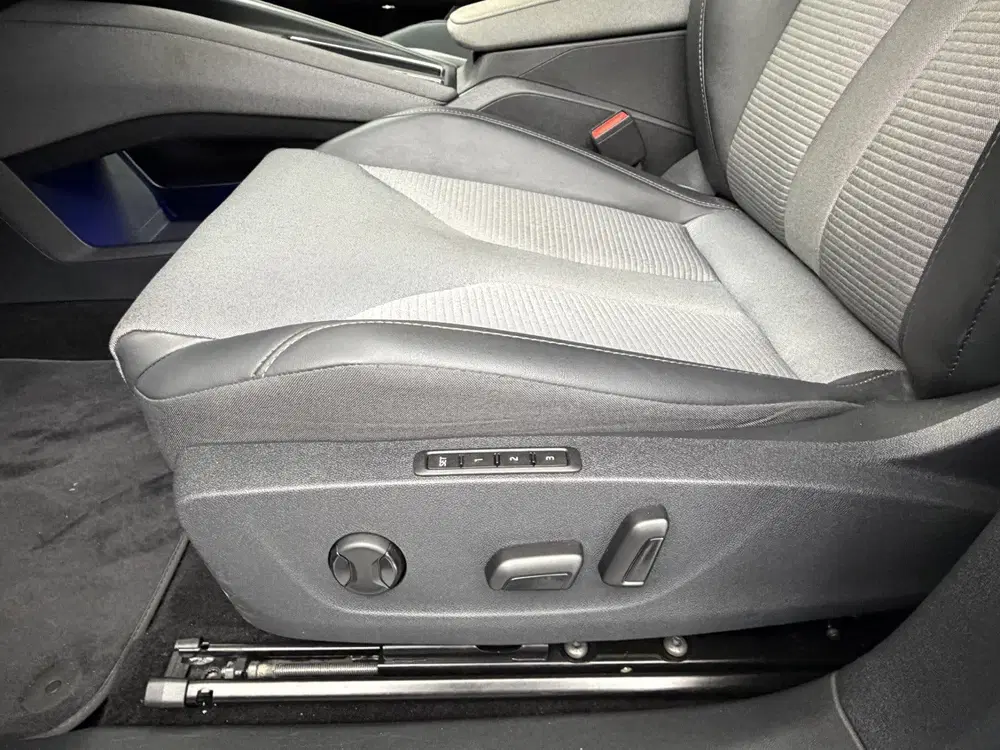 Skoda Enyaq 60 Business Edition SOH 95 uit 2024, foto 10