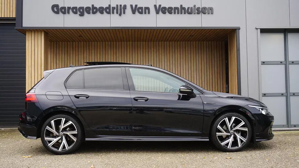 Volkswagen Golf 1.5 eTSI 150pk 3x R-Line Pano.Dak Harman uit 2023, foto 3