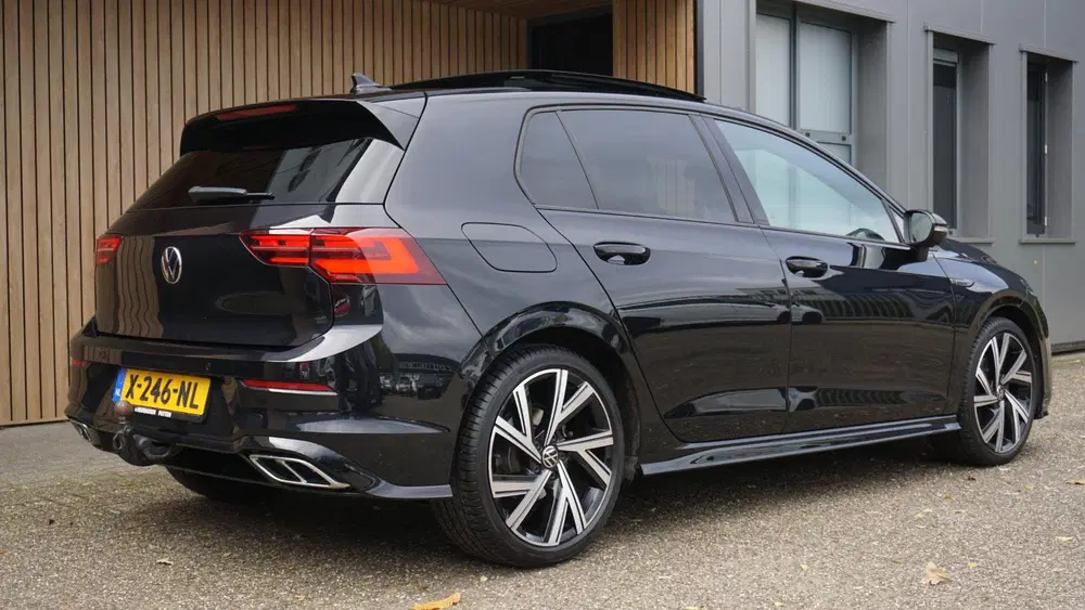 Volkswagen Golf 1.5 eTSI 150pk 3x R-Line Pano.Dak Harman uit 2023, foto 5