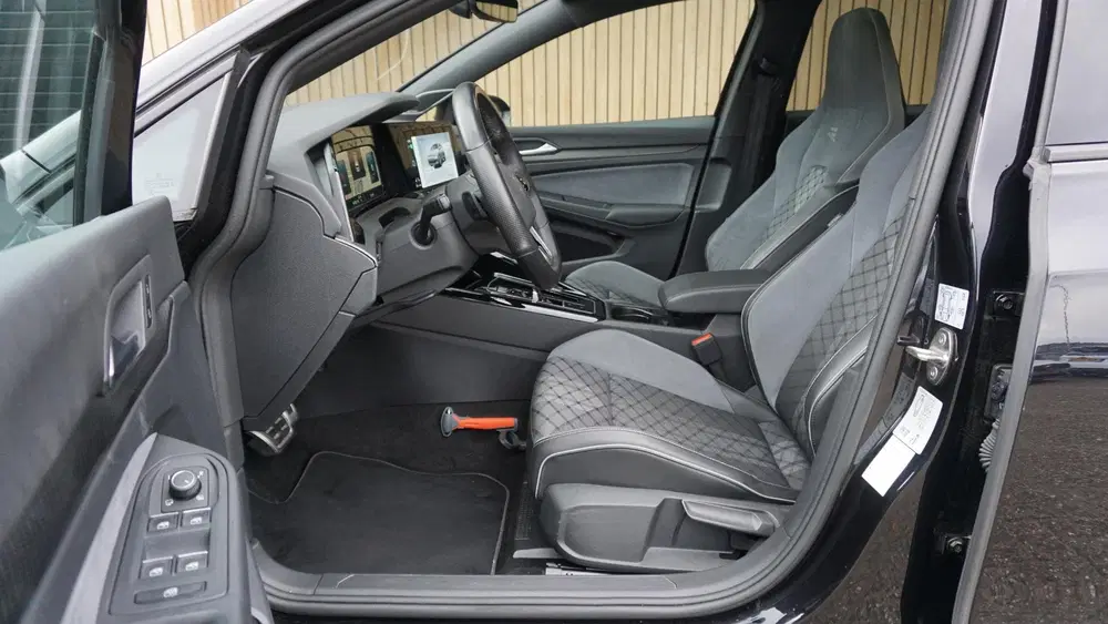 Volkswagen Golf 1.5 eTSI 150pk 3x R-Line Pano.Dak Harman uit 2023, foto 7