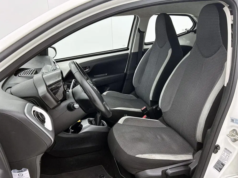 Toyota Aygo 1.0 VVT-i x-play 1e Eigenaar uit 2021, foto 10