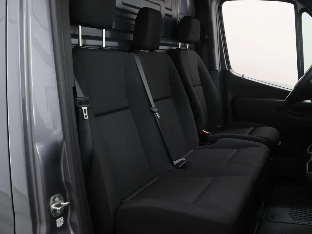 Mercedes-Benz Sprinter 317 CDI uit 2024, foto 10