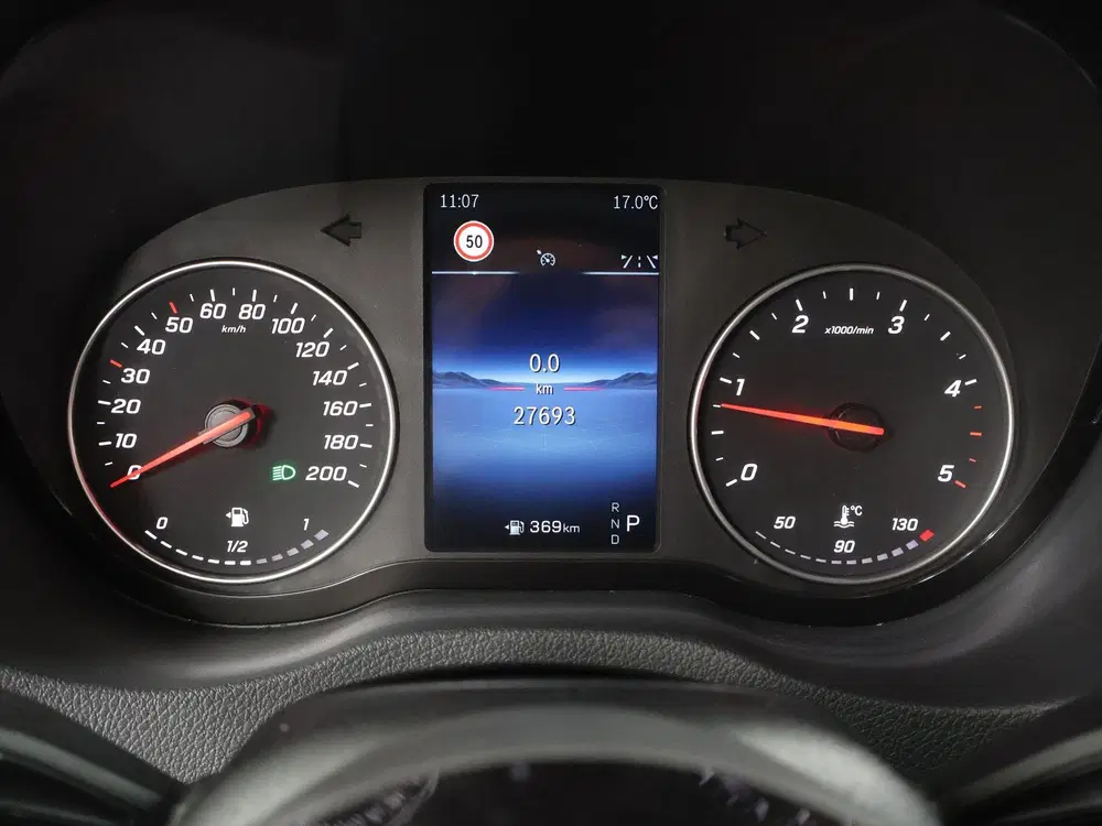 Mercedes-Benz Sprinter 317 CDI uit 2024, foto 11